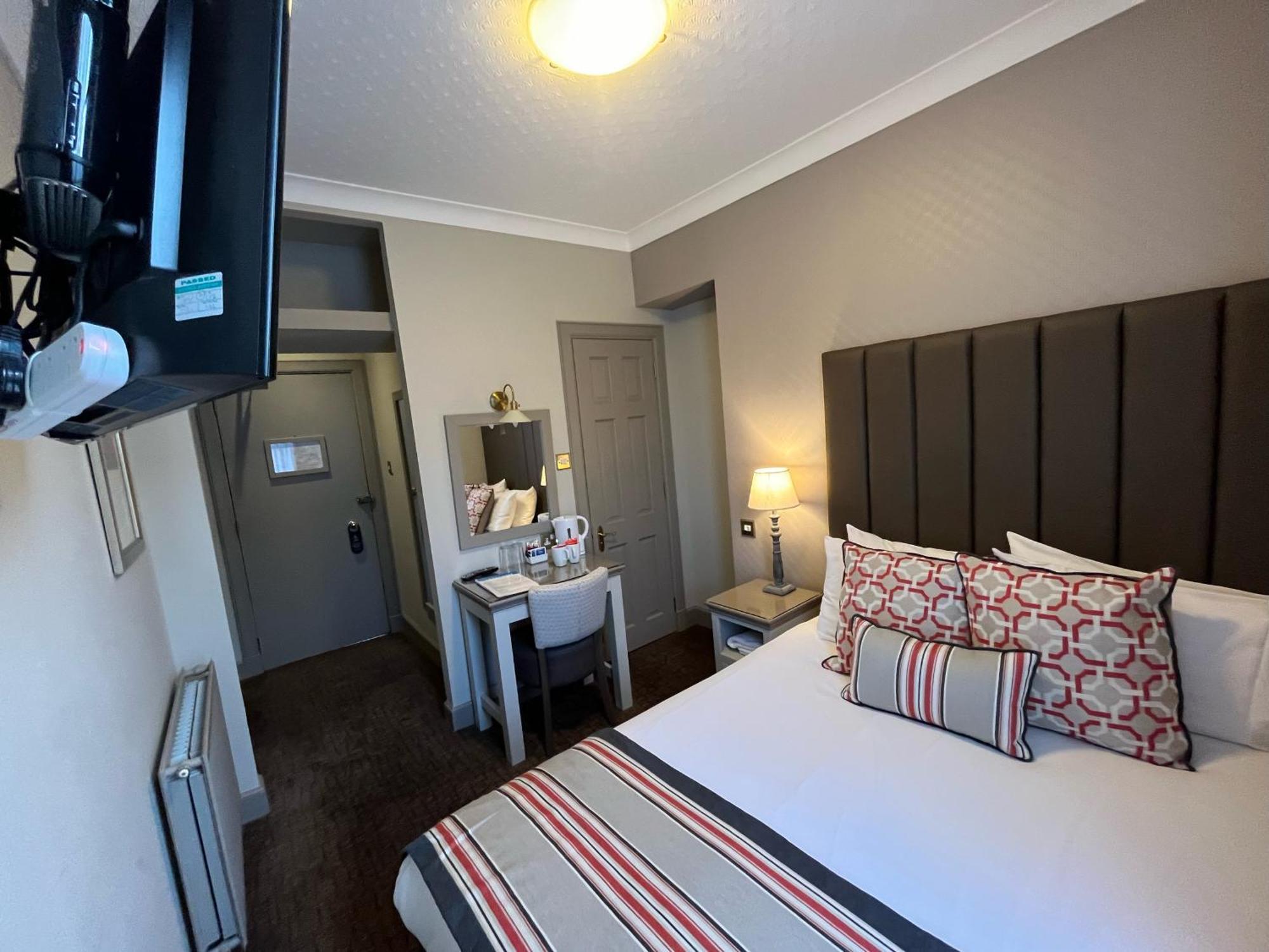The Globe Inn Aberdeen Ngoại thất bức ảnh