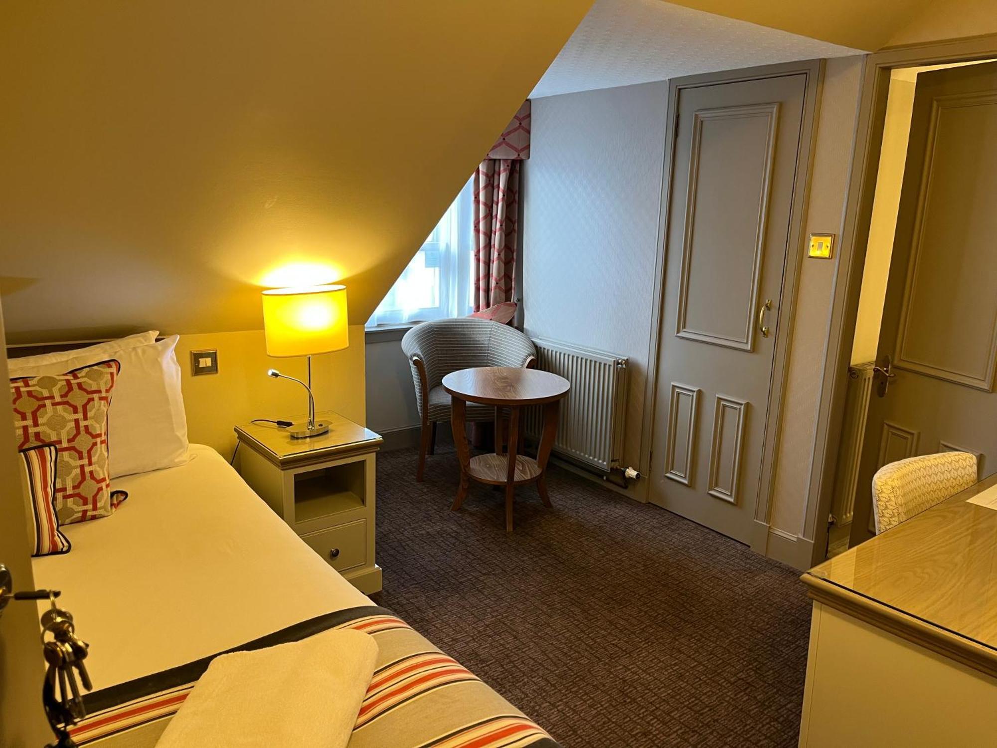 The Globe Inn Aberdeen Ngoại thất bức ảnh