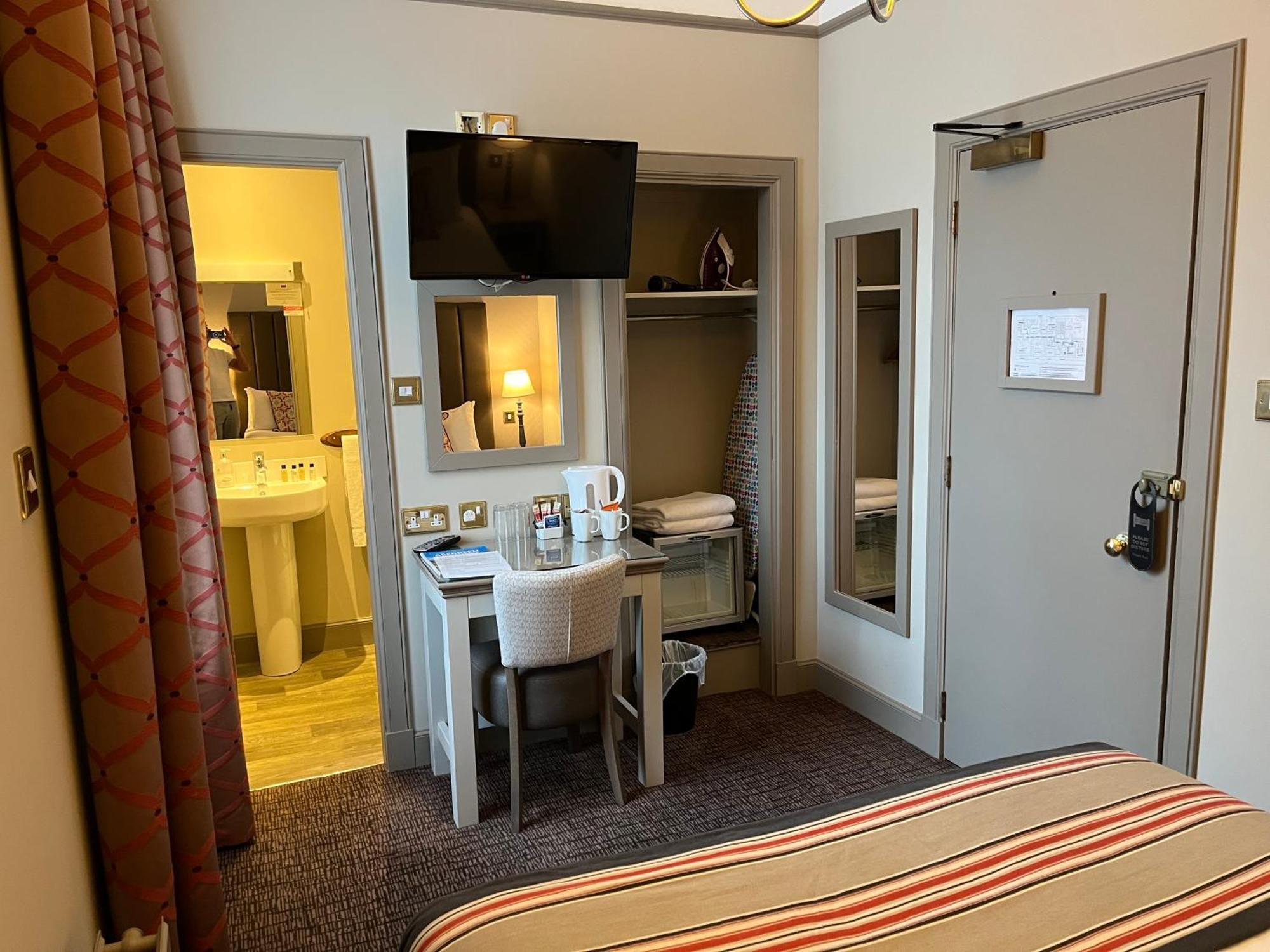 The Globe Inn Aberdeen Ngoại thất bức ảnh